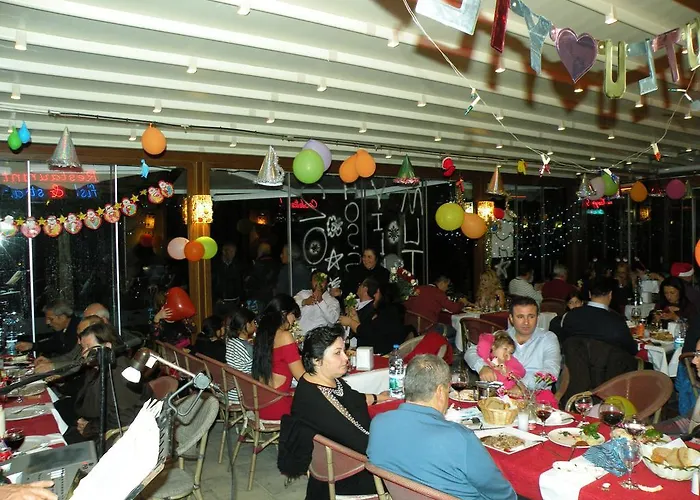 Dinc Αλικαρνασσός