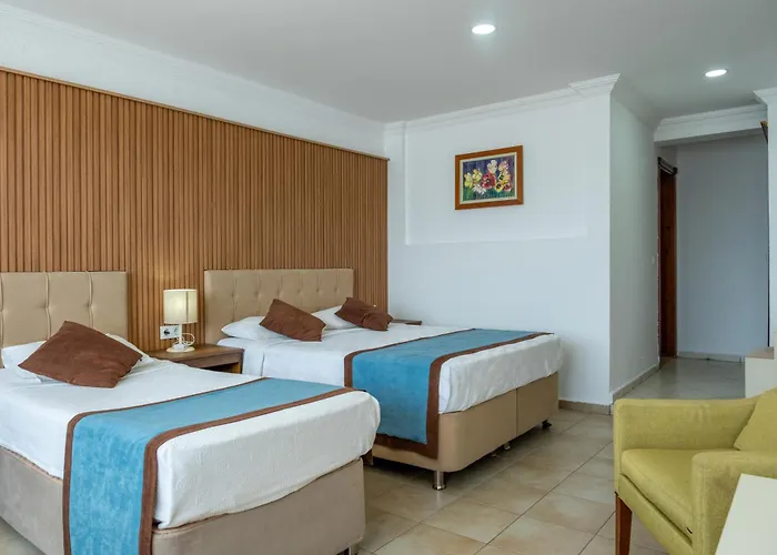 Dinc Bed and Breakfast 4*