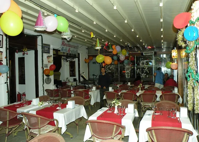 Dinc Bed and Breakfast 4*