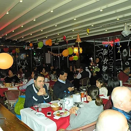 Dinc Bed & Breakfast 4*