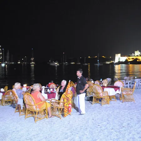 Bed & Breakfast Dinc 4*