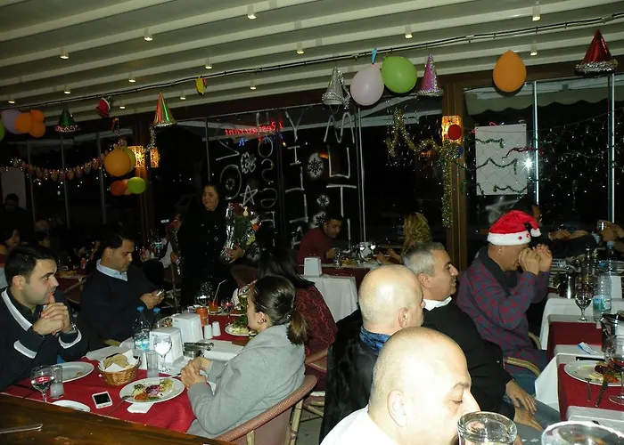 Couette-café Dinc 4*