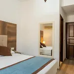 Oda ve Kahvaltı Dinc