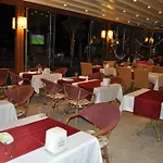 Oda ve Kahvaltı Dinc