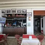 Oda ve Kahvaltı Dinc Bodrum